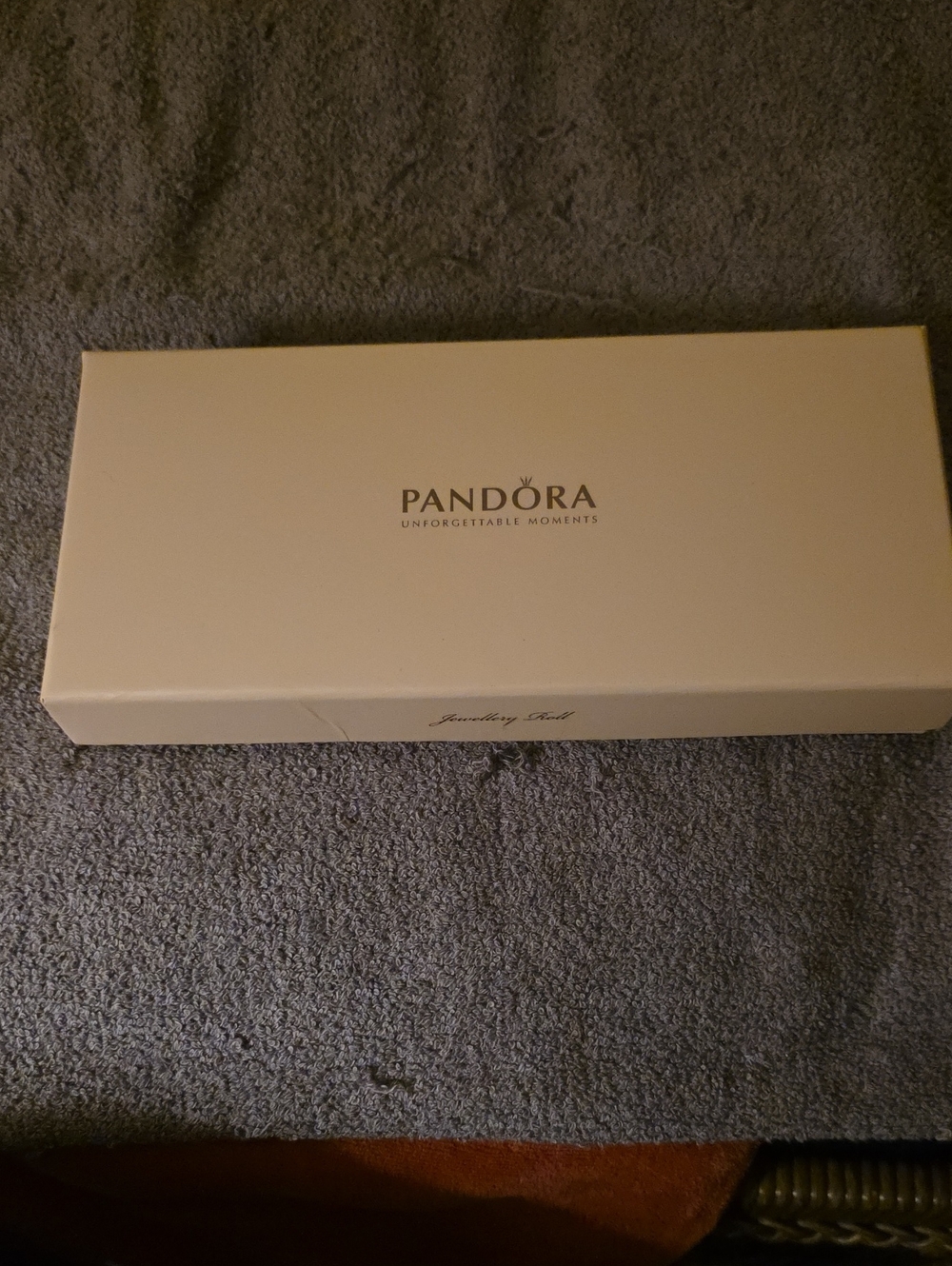 Pandora Jewlery Roll